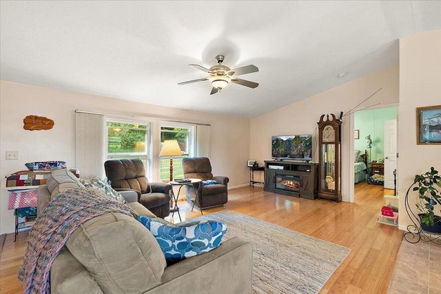 9423 E Baker Road, Hesperia, MI 49421