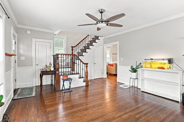 70 Pine St, Chicopee, MA 01020
