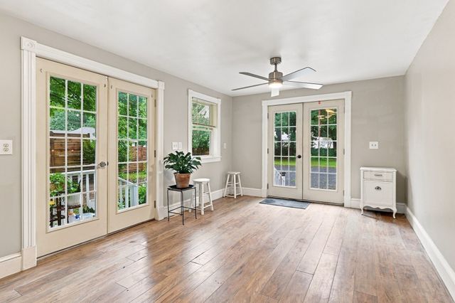 70 Pine St, Chicopee, MA 01020