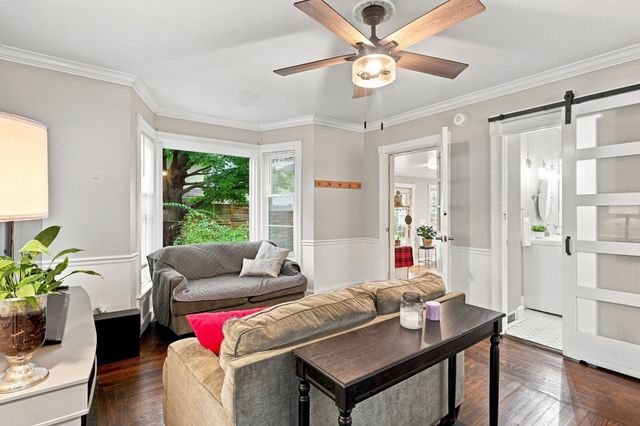 70 Pine St, Chicopee, MA 01020
