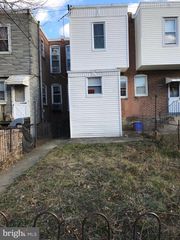 5240 SYLVESTER ST, Philadelphia, PA 19124