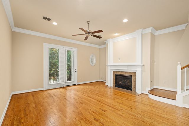 4230 Holland Avenue, Dallas, TX 75219
