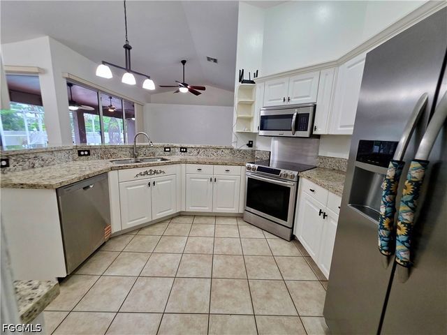 1803 SW 2nd AVE, Cape Coral, FL 33991