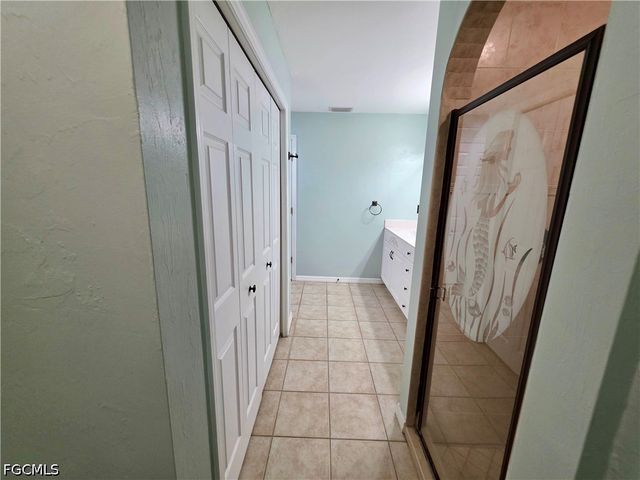 1803 SW 2nd AVE, Cape Coral, FL 33991