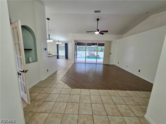 1803 SW 2nd AVE, Cape Coral, FL 33991