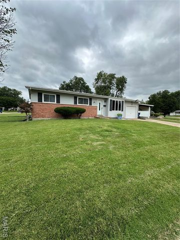 660 Crabapple Lane, Florissant, MO 63031