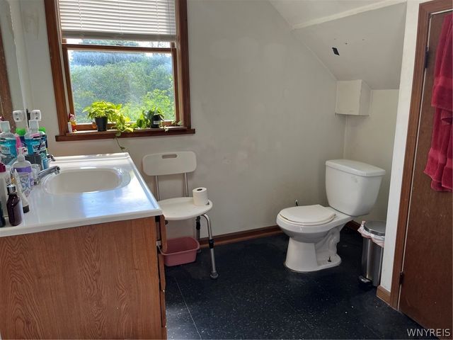 46 Evelyn Street, Gates, NY 14606