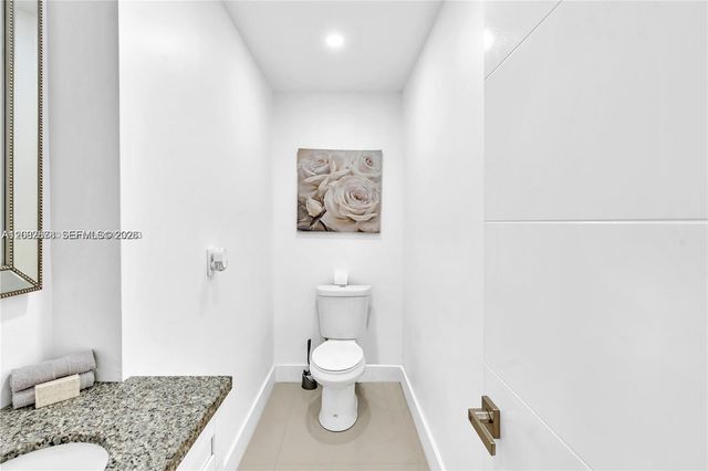 3370 N 36th Place, Hollywood, FL 33021
