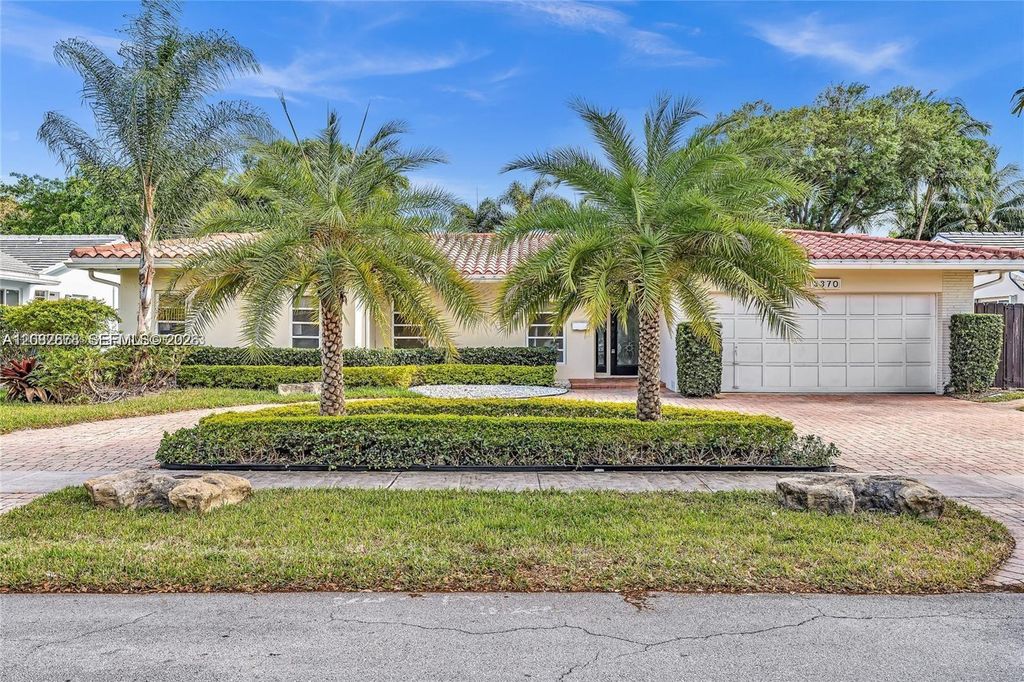 3370 N 36th Place, Hollywood, FL 33021