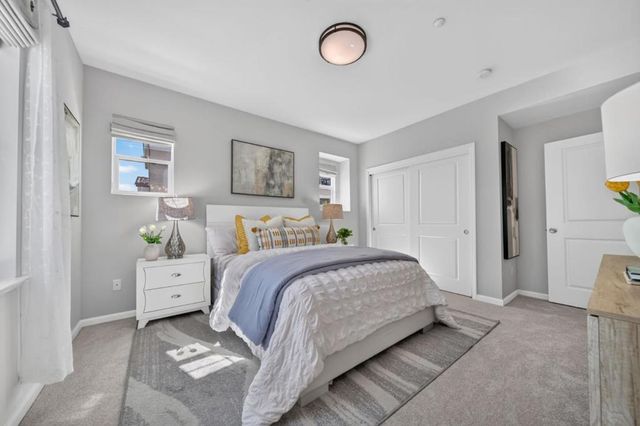 1033 Scotia Terrace 202, Sunnyvale, CA 94089