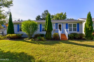 28 Henry Street, Glens Falls, NY 12801