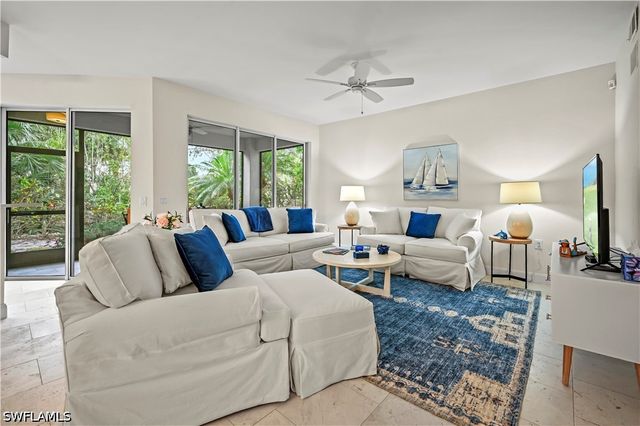 20940 Island Sound CIR 105, Estero, FL 33928