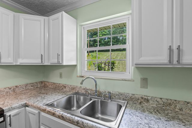 8594 Hwy 705, West Liberty, KY 41472