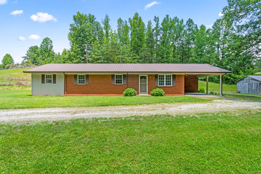 8594 Hwy 705, West Liberty, KY 41472