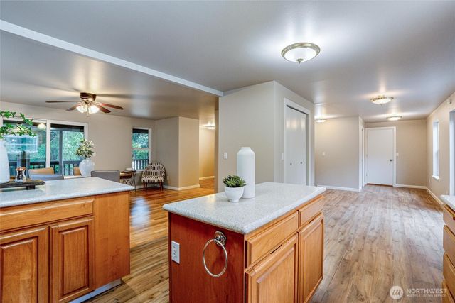 5735 SE Alpine Road, Olalla, WA 98359