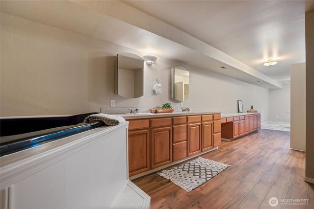 5735 SE Alpine Road, Olalla, WA 98359