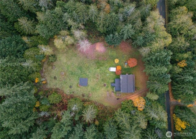 5735 SE Alpine Road, Olalla, WA 98359