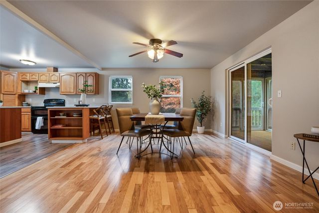 5735 SE Alpine Road, Olalla, WA 98359