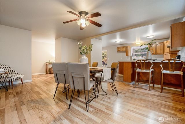 5735 SE Alpine Road, Olalla, WA 98359