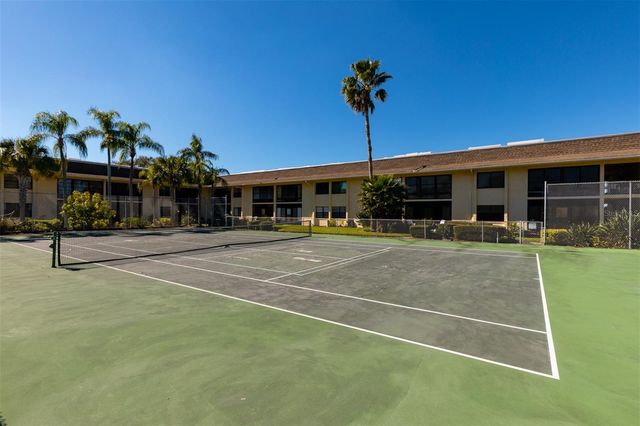 12300 VONN ROAD 7104, Largo, FL 33774