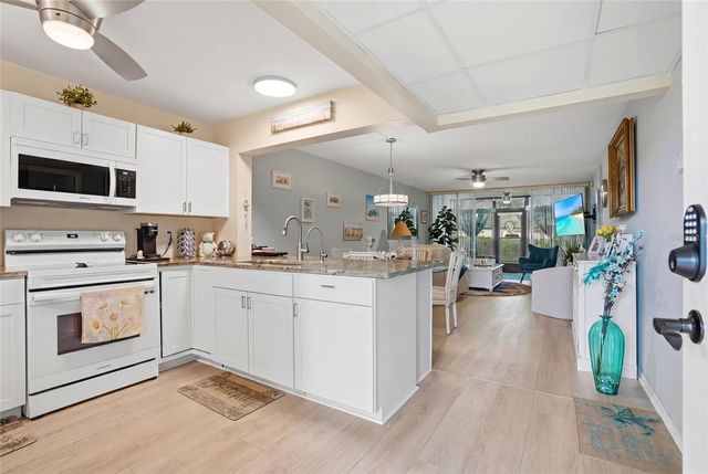 12300 VONN ROAD 7104, Largo, FL 33774