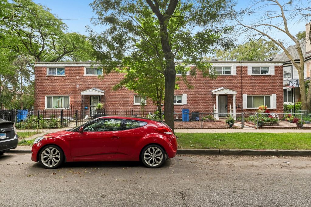 6306 N Hermitage Avenue E, Chicago, IL 60660 — photo 2