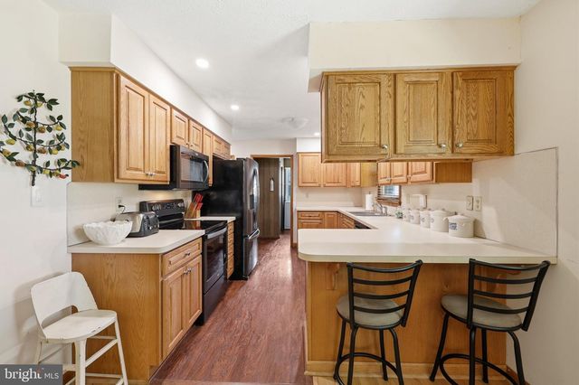 2277 GREENSBURG RD, Martinsburg, WV 25404