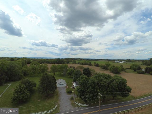2277 GREENSBURG RD, Martinsburg, WV 25404