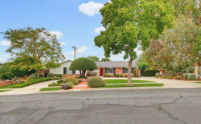1115 W Briarcroft Road, Claremont, CA 91711