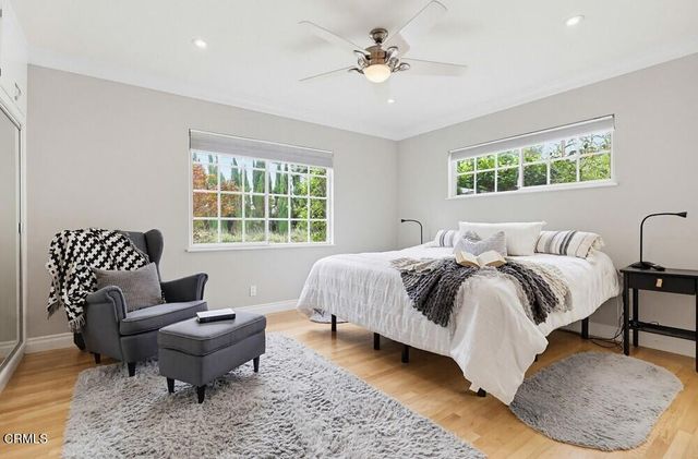 1115 W Briarcroft Road, Claremont, CA 91711