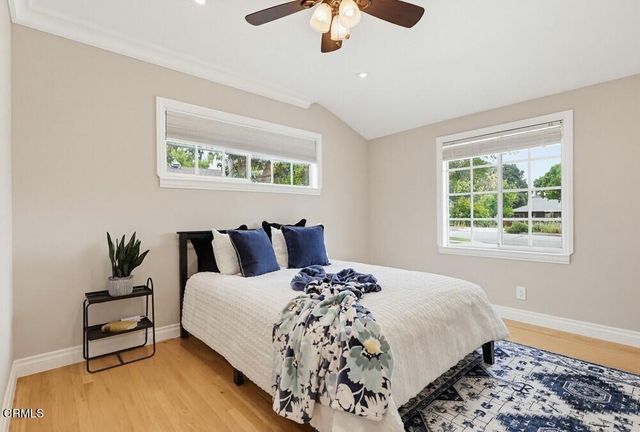 1115 W Briarcroft Road, Claremont, CA 91711