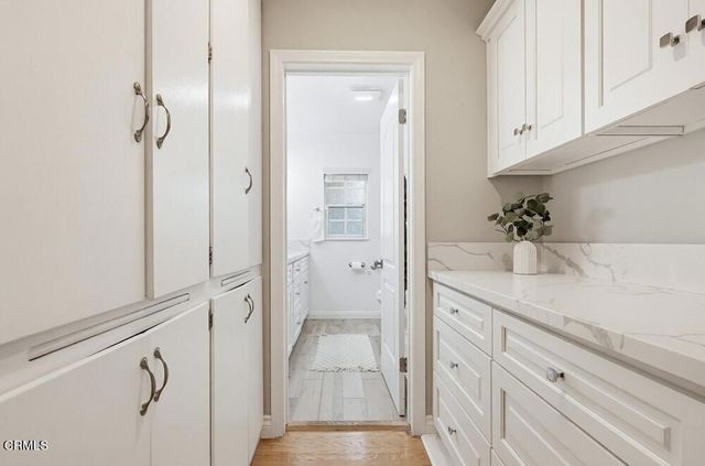 1115 W Briarcroft Road, Claremont, CA 91711