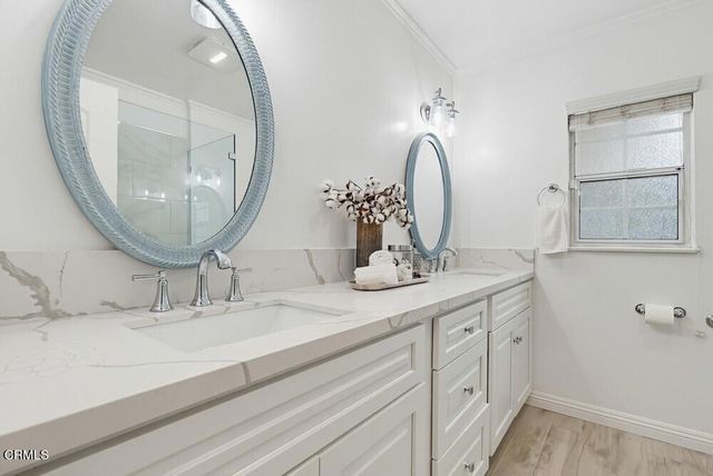 1115 W Briarcroft Road, Claremont, CA 91711