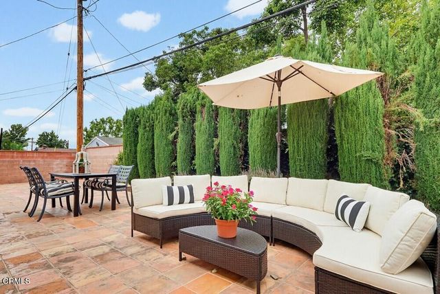 1115 W Briarcroft Road, Claremont, CA 91711
