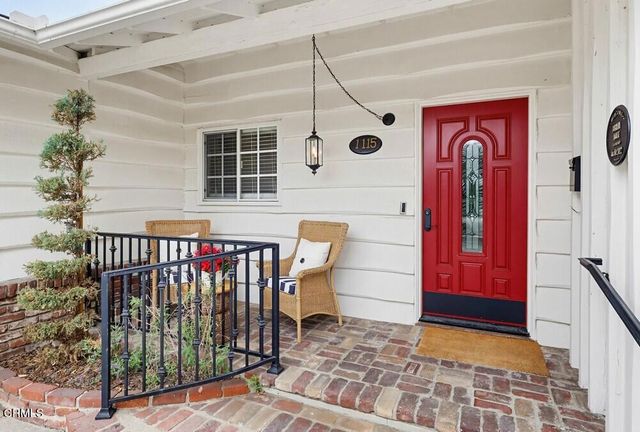 1115 W Briarcroft Road, Claremont, CA 91711