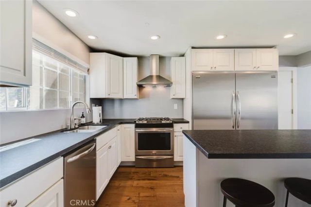 13853 Tucker Avenue, Sylmar, CA 91342