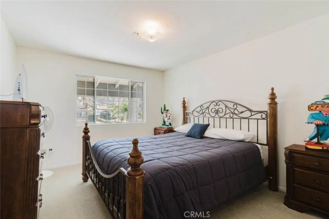13853 Tucker Avenue, Sylmar, CA 91342