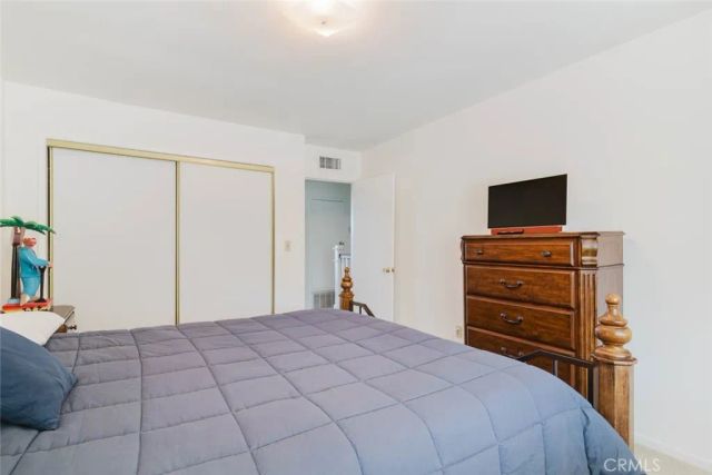 13853 Tucker Avenue, Sylmar, CA 91342