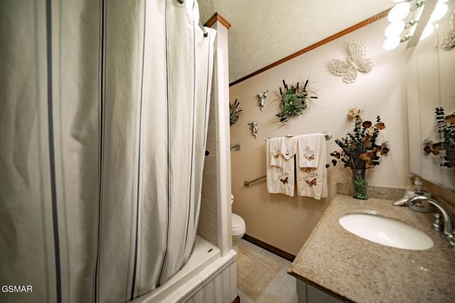 450 Cottage Way, Parrottsville, TN 37843