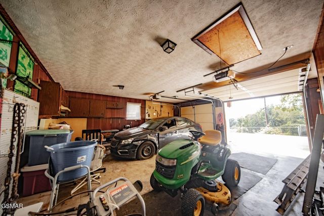 450 Cottage Way, Parrottsville, TN 37843