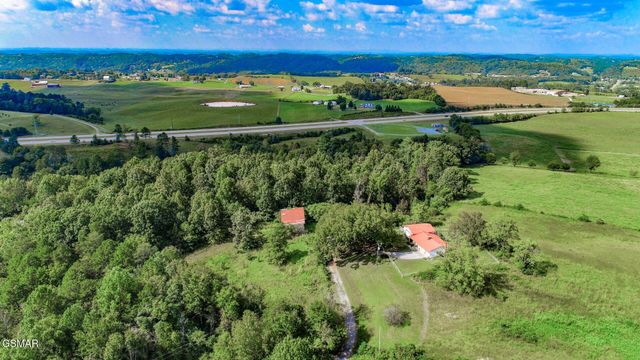 450 Cottage Way, Parrottsville, TN 37843
