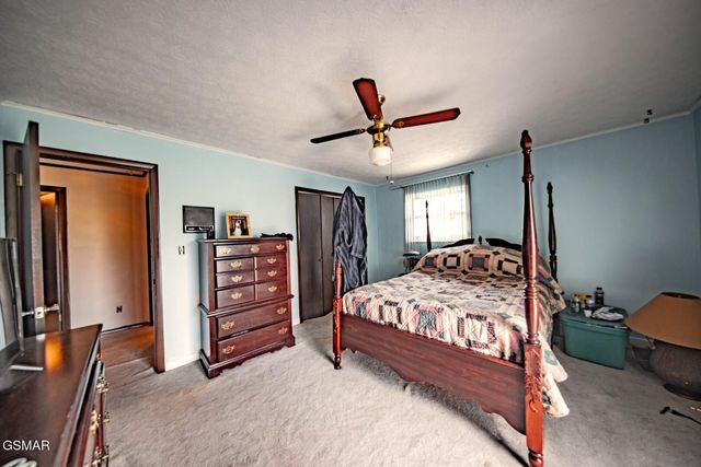 450 Cottage Way, Parrottsville, TN 37843