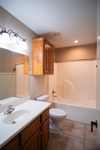 599 N Rocky Crossing, Fayetteville, AR 72704