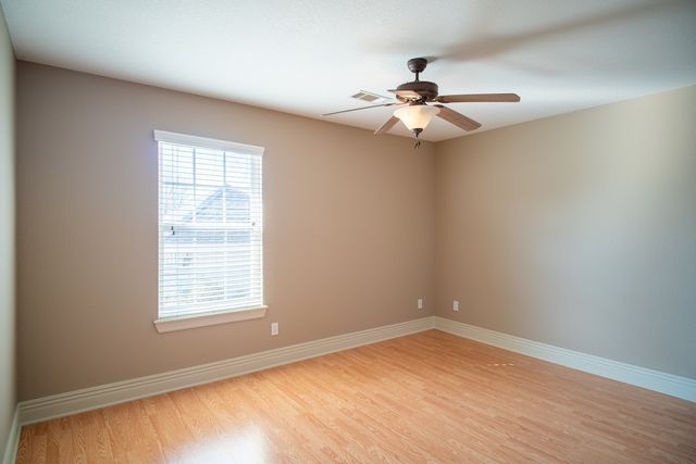 599 N Rocky Crossing, Fayetteville, AR 72704