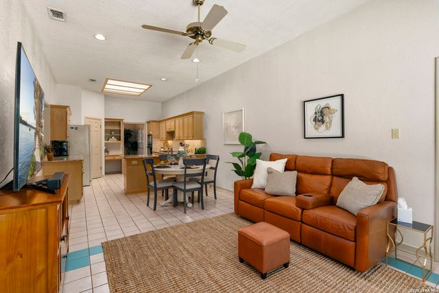 1611 Eagle Point, San Antonio, TX 78248