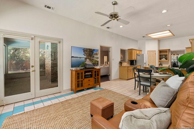 1611 Eagle Point, San Antonio, TX 78248