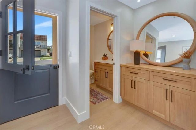 2005 Barranca, Newport Beach, CA 92660