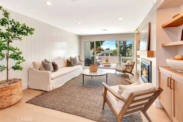 2005 Barranca, Newport Beach, CA 92660