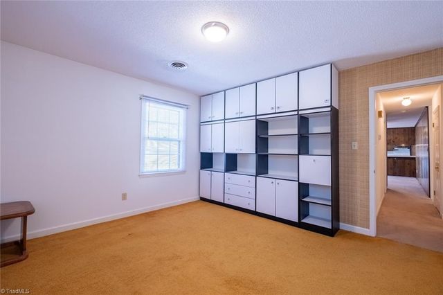 1055 Whispering Pines Drive, Kernersville, NC 27284