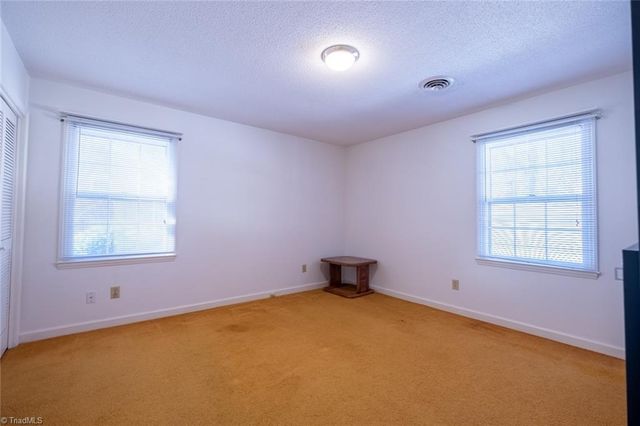 1055 Whispering Pines Drive, Kernersville, NC 27284